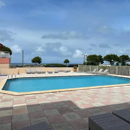 Ocean View 3rd And Floor דירה *